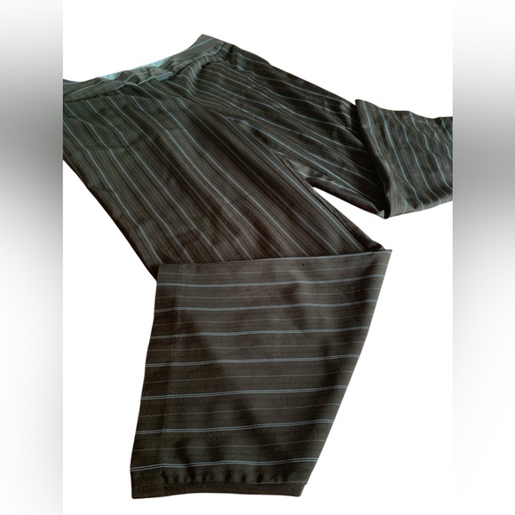 STUDIO 1940 Woman’s Black Light Blue Pinstripe Trousers Slacks Pants Size 18W - Picture 6 of 10